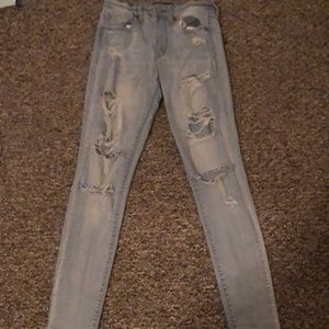 Aeropostale light wash ripped jeans